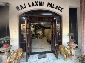 Hotel Raj Laxmi Palace